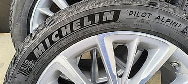 roze patosnice za auto: Original BMW aluminijumske felne sa gumama Specifikacije felni: - — 6