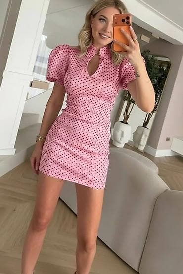 torbice preko grudi: Ženska mini haljina na tufne - Kroj: uska silueta koja prati liniju — 4