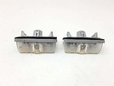 led sijalice za tablice: SVETLA ZA TABLICE ZA TOYOTA RAV 4 OD 2006. DO 2023. GOD. | Svi — 1