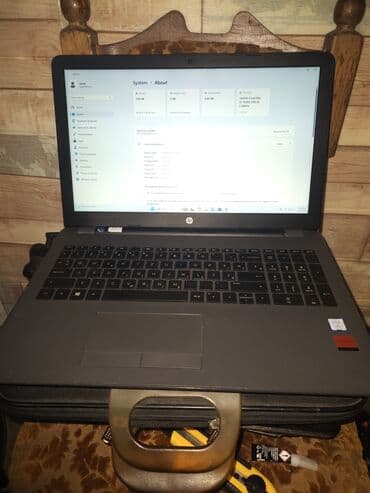 Intel Core i3, 8 GB OZU, 15.6 " — 1