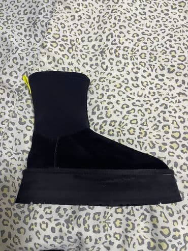 ugg platform cizme: Bоја - Crna, 38 — 3