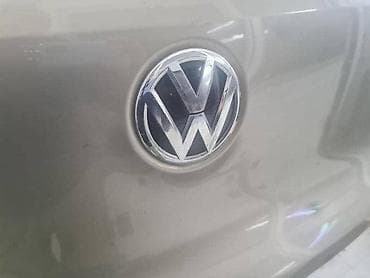 car odzaci: ZNAK ZA VOLKSWAGEN TIGUAN OD 2009. DO 2015. GOD. - AMBLEM | Delovi — 1