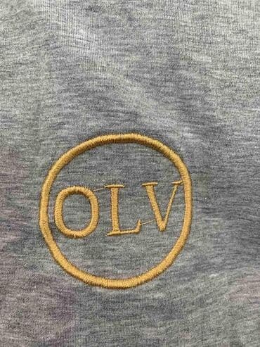 prodaja zenskih kompleta: Komplet: 2200 dinara — 3