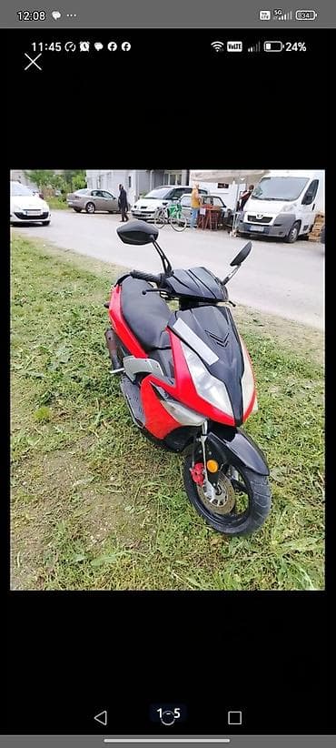 felne za bmw 17: Skuter – sportski dizajn, crno‑crvena kombinacija - Tip: gradski — 5