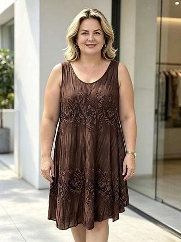 06. Haljina za punije
2XL 3XL 4XL
Cena : 2.600 dinara H