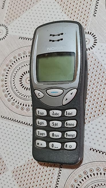 Nokia 6210 – klasični poslovni telefon sa dugmićima - Ekran