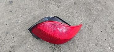 used peugeot 206 cc for sale: STOP SVETLA I STOP LAMPE ZA PEUGEOT 206 | Desno stop svetlo, lampa — 2