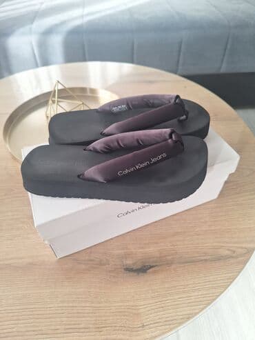 Flip-flops, Calvin Klein, 37