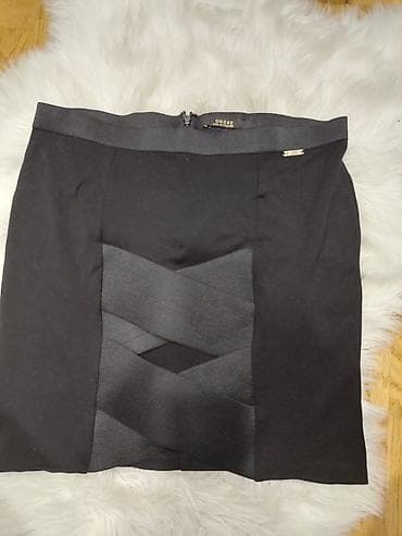 M, Mini, bоја - Crna