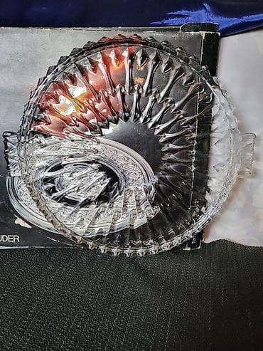 Plato nov iz 80ih.godina,kristal,led kristal za torte,kolace. Nov — 7