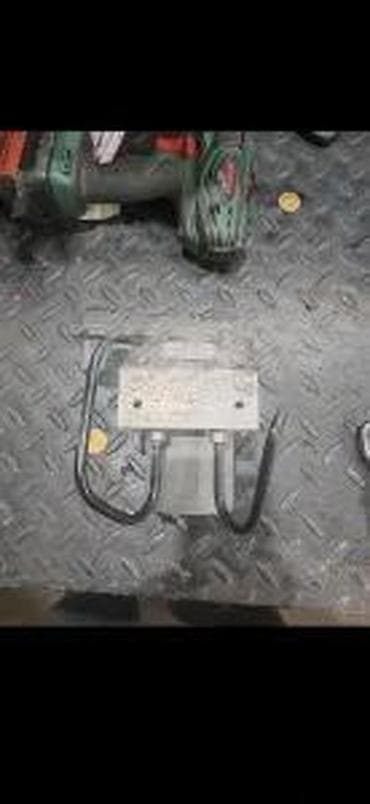 multimedija audi a4 b6: AUDI Q5 DELOVI ABS MODUL 8R0614517CL 8R0907479AP | Audi delovi — 3