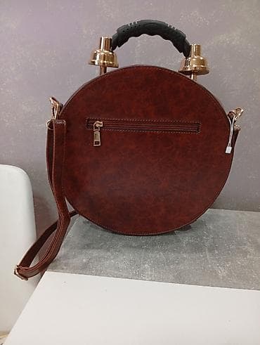 vogue naocare za vid: Nova torba funkcionise i kao pravi sat,prikazano je na fotografiji — 7