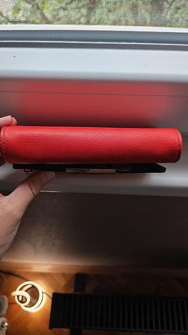 torba liu jo: Ženski novčanik – crvena boja - Materijal: eko koža sa finom — 3