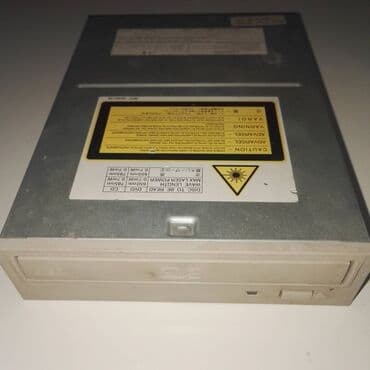 mini frizideri coca cola: DVD, CD, rezači, combo razni optički uredjaji Cena 250, 00, ako uzmete — 5