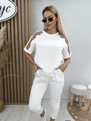 nike air max cena: Trenerka za žene – kratki rukav + donji deo sa džepovima - Tkanina — 1