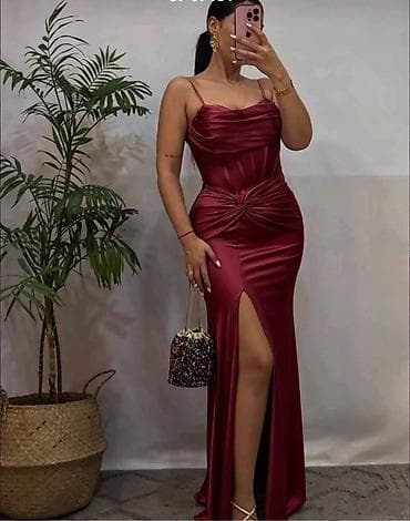 sexy: Svečane i elegantne ženske haljine za posebne prilike. U ponudi su — 6