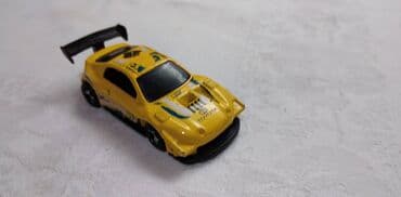 kovanice od 20 dinara sa likom cena: Hot Wheels Toyota Celica Pikes Peak,oko Thailand malo izgreban — 1