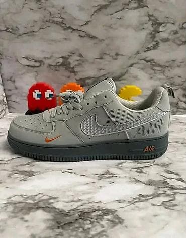 kečevi patike: A Klasa 
Nike Air Force
Cena: 4500 din
Brojevi: 36-46
PS✨ — 5