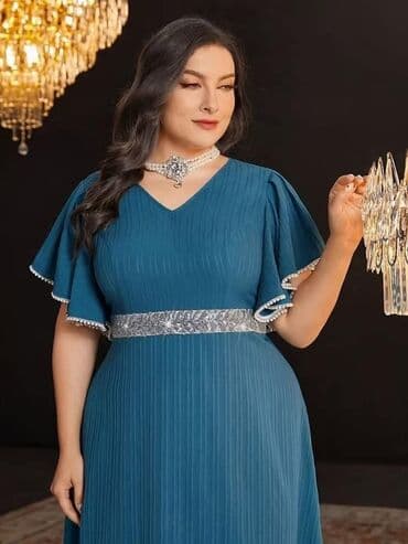 nis haljine za maturu: 💫Elegantna večernja haljina u petrol plavoj boji Cena:3700 din — 2