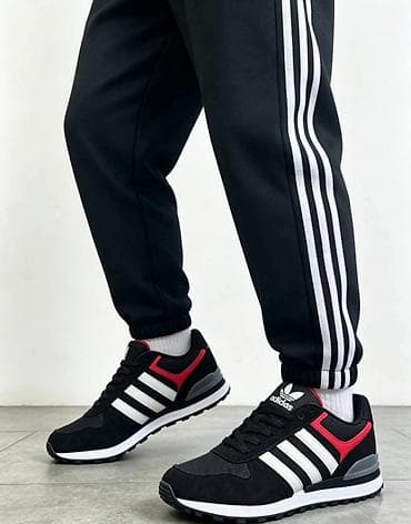 Adidas
41 do 46
3300