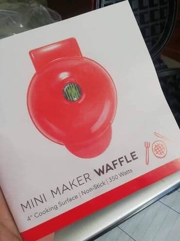 mini aparat za vafle: Mini aparat za galete
350w
CENA 1850 din — 5