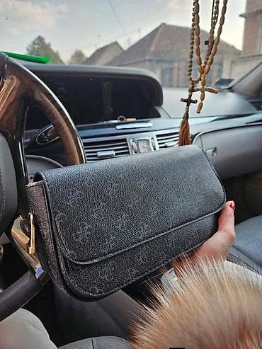 samsonite poslovne torbe: GUESS torbe – monogram kolekcija - Model: baguette/shoulder torba sa — 5