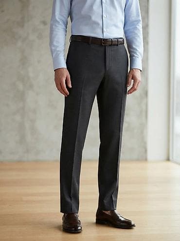 Muške pantalone 52 vel
1700💋🌀🌀