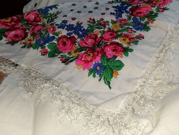 kompako obuca u novom sadu: Marama vintage nova sa cvetnim detaljima i resama moze se koristiti za — 2