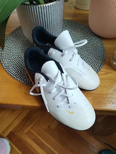 kramponi za kopacke nike: Nike kopačke za fudbal – dečiji/omladinski model - Tip: FG (čepovi za — 2