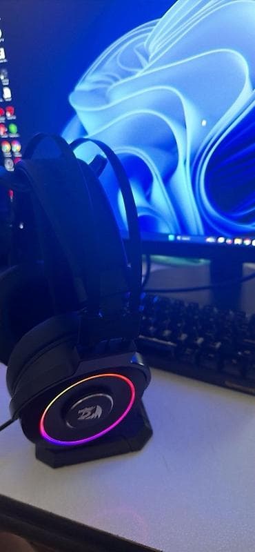 xbox one s 1: Gejming set – računar, monitor i dodatna oprema - Snažan gejming — 2