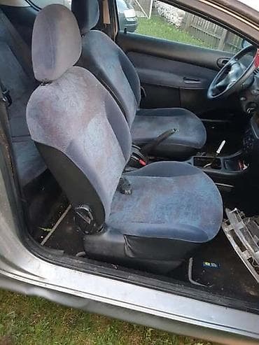 seat ibiza: KOMPLETAN AUTO 1.1 U DELOVIMA ZA PEUGEOT 206 | Peugeot 206 1.1 — 5