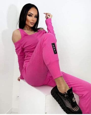 crveni komplet: Komplet 3u1: 2600 dinara — 6