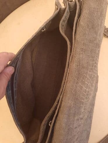 privezak za kljuceve na zvizduk: Shoulder bag, Mona, Material: Leather — 23