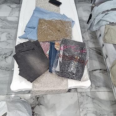 telo coveka: Paket odeće – različiti komadi za svakodnevno nošenje sve ovi sti je — 2