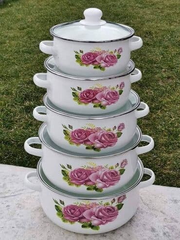 šerpe set: Emajlirane serpe u setu
Cena 4200 din — 1