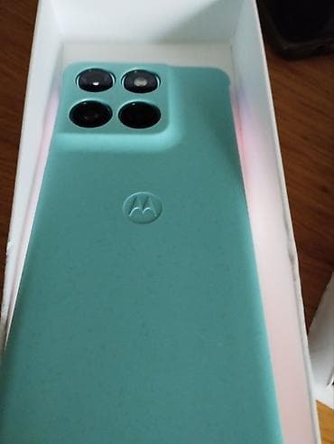 prodaja polovnih telefona: Motorola pametni telefon – tirkizna boja Motorola Edge 60 fusion nova — 3