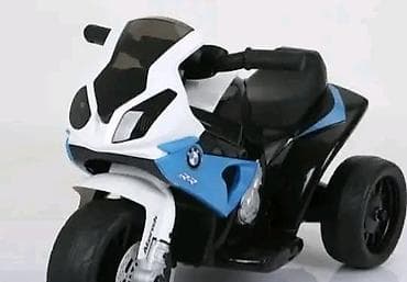 jysk deca: Ovaj licencirani BMW S1000RR motor pruža pravo iskustvo vožnje — 3