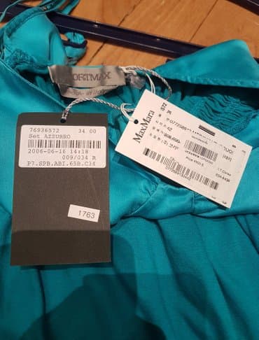 crni tech fleece donji deo: Prelepa max mara haljina, linije sportmax. Nova sa etiketom i cenom — 1