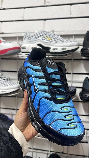 41-46 za 
3600 din
pb