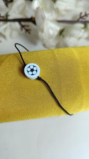 satovi i nakit: Narukvica sa privjeskom – motiv fudbalske lopte - Tanka crna podesiva — 3