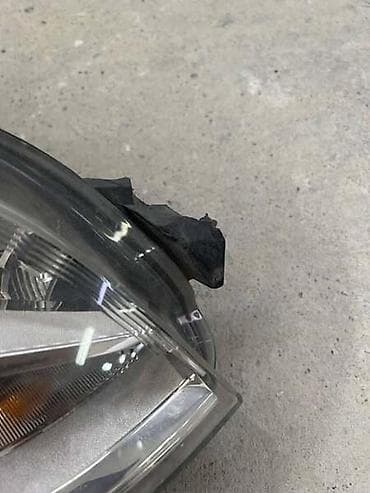 valjevo auto plac: FAR ZA VOLKSWAGEN UP! - 1S1941016A | Far za Vw Up 1S1941016A Ostecen — 3