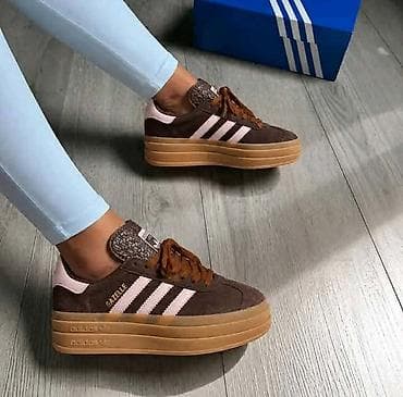 ženske adidas patike: Adidas Gazzele

Brojevi: 36-41

3900 — 7