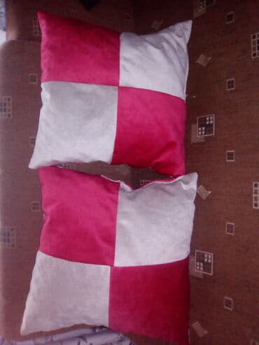 forma ideale duseci: Jastuci od mebla — 1