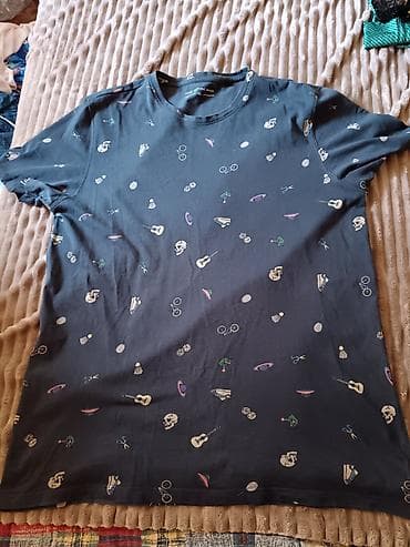 ps kompleti 2022: Men's T-shirt Banana Republic, bоја - Šareno — 1