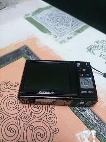 Kitchen Appliances: Olympus X-42 kompaktni digitalni fotoaparat - Senzor: 12 megapiksela — 7