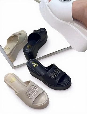 Ženske klompe/sandale na platformu - Model: otvoreni prsti, slip-on -