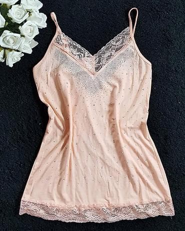 Majice, nove, moderne,.
bluzice na lalafo.rs Majice, nove, moderne,.
bluzice