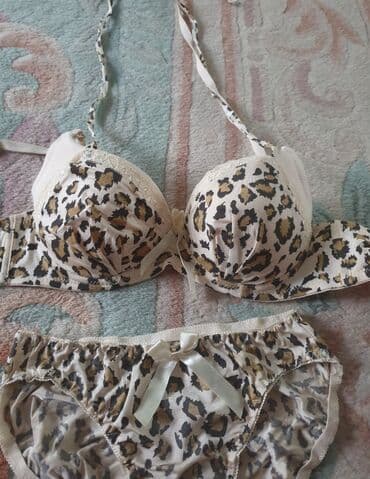 Socks & Underwear: Brus push up i gacice, komplet tigrasti velicina s, 34/75. Moze i — 1