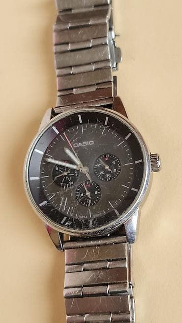 Ručni satovi: CASIO muški ručni sat – model MTP-300 (oznaka na poklopcu: MTF-300 — 3