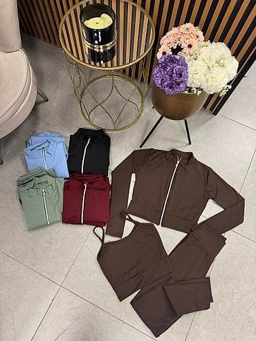 Ženska obuća: ✨ 𝑲𝒍𝒆𝒐𝒑𝒂𝒕𝒓𝒂 𝑺𝒕𝒚𝒍𝒆 ✨ ⚜️ Univerzalna velicina ⚜️ Trodelni komplet 2500 — 1